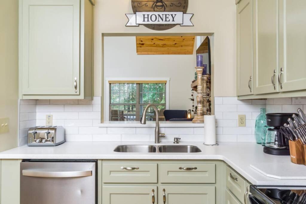 Deerfield Cabin Villa ดาห์ลอนีกา ภายนอก รูปภาพ