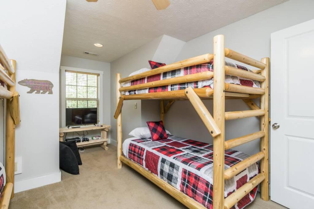 Deerfield Cabin Villa ดาห์ลอนีกา ภายนอก รูปภาพ